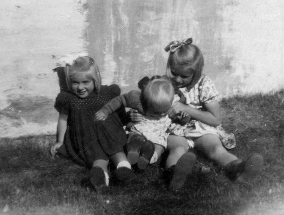 Helga, Jóna og Fríða