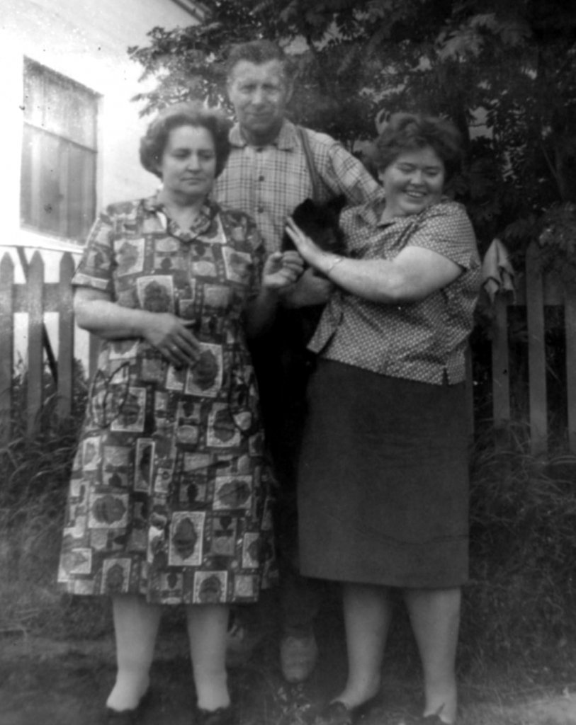 Mamma, pabbi og gestur