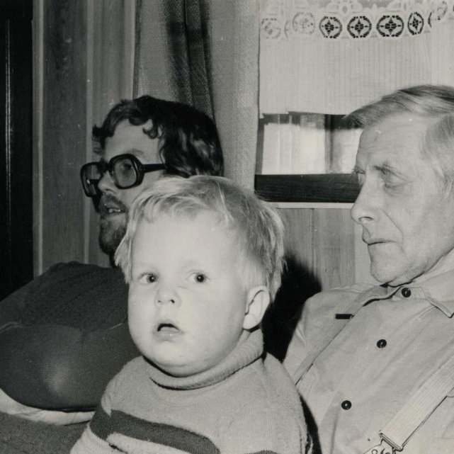 Þrjár kynslóðir